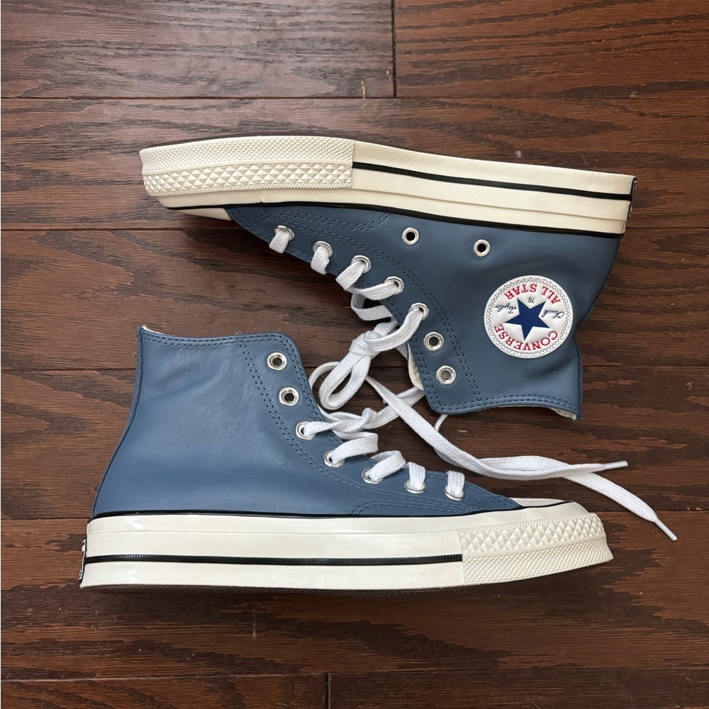 Converse Chuck 70 Hi-tops Lakeside Blue Leather Sneakers - (Mens 5/Womens 7)